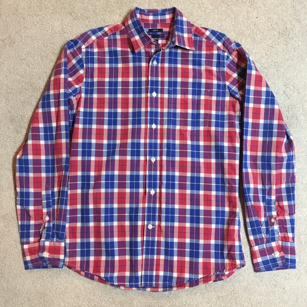 NWOT GAP Classic Fit Plaid Shirt - blue and red